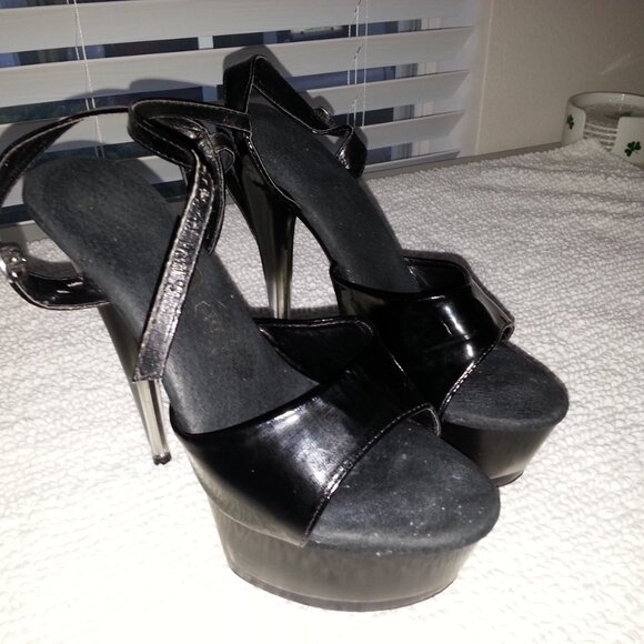 Black Two Strap Seychelle Dancer high heels worn - Picture 2 of 13